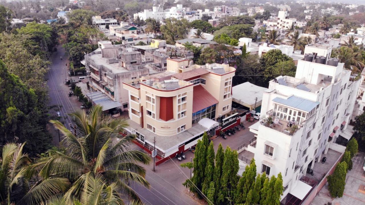 Hotel Green Field Satara Extérieur photo
